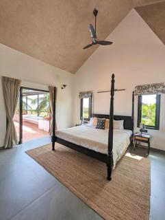 Cove Luxury Beach Villa - Mahabalipuram - 3
