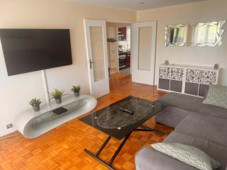 OPEN 24 7 Apartment parking 15' PARIS 3' ATHLETICA - Saint-Gratien - 0
