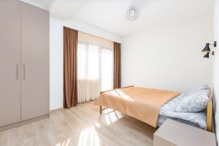 Fresh Air & Panoramic View (Floor 1 & 2) - Tbilisi - 8