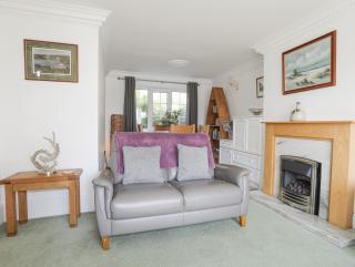 Sea View Cottage - 1