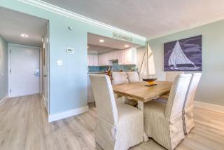 Beach House Condominiums C603 - Beachfront with Pool, WiFi, & Beach Service - 2