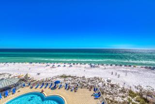 Beach House Condominiums C603 - Beachfront with Pool, WiFi, & Beach Service - 8