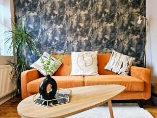 Saffron House - NEC - JLR - BHX - HS2 - Perfect for contractors & groups - 6