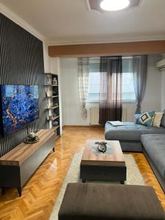 Comfy Apartment - 9