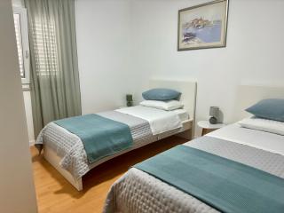 Apartments Cvitanović Korčula - 1