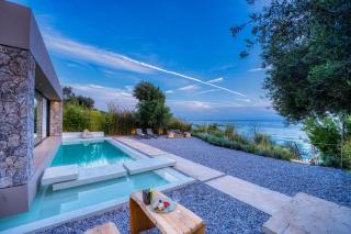 Rouvelas Waterfront Nest - 8