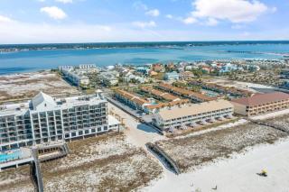 Gulfside Getaway 2 BR, 2 BA - 2