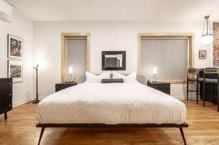 Historic DTWN Studio, Walk to Bathhouses, Shops, Room # 103 - 4