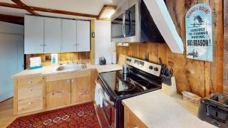 Pond View Cabin Brought to you by GetAway Vacations - Chittenden - 7