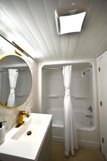 Newly renovated Stylish Beach Condo for 6 - Myrtle Beach - 2