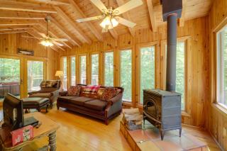 Cataloochee Ski Day Trips! Hot Tub Haven in Marion - 5