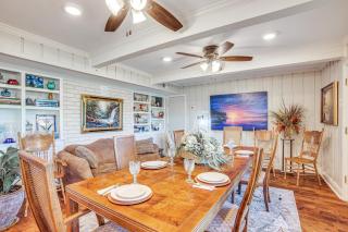 Spacious Madisonville Estate with Grill and Pond Views - 1