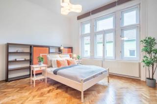 Super Large - Super Comfy with Balcony - Budapest - 8
