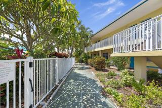 Malyn 107, Waterfront Condo, short walk to beach - 1
