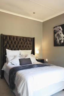 Su Casa - Stylish & Spacious Guesthouse - Roodepoort - 3