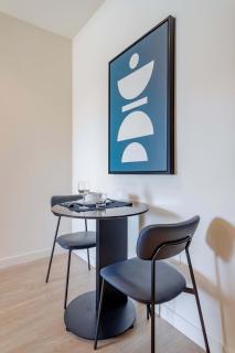 Stylish Coliving Suite w Walk in Closet near UCLA - Los Angeles - 3