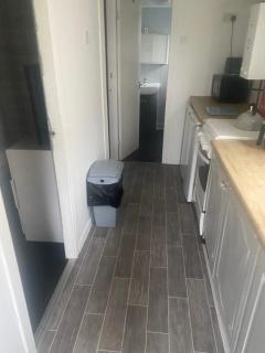 Beautiful Chalet on Sheppy Village holiday park - Leysdown-on-Sea - 8