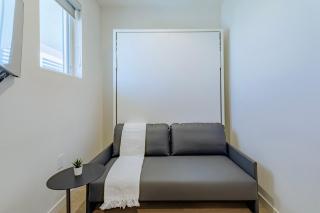 Cozy Coliving Suite Near UCLA In unit W&D - Los Angeles - 7