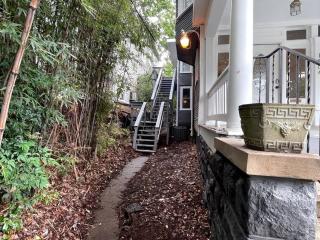 City Lights Retreat on 12th UAB - Birmingham - 5