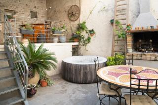 Maison atypique, grande terrasse avec jacuzzi - Cazouls-d Herault - 0