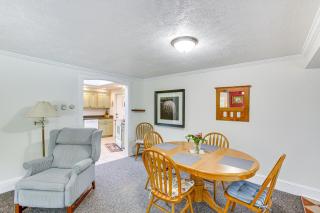 Cozy Frankfort Apartment Near Beaches and Downtown! - Frankfort - 2