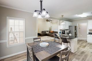 Elegant 4BR W and DeckandYard, Near Augusta National - 5