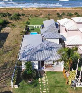 Casa long beach! Totalmente pé na areia. - Cabo Frío - 0