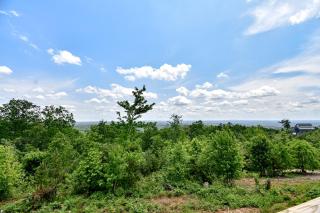 Mountain Ridge Retreat - 9