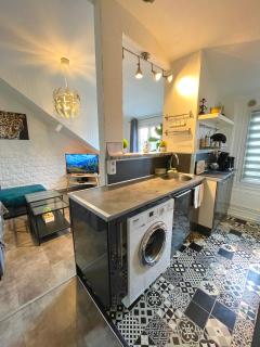 Superbe Appart entier au pied de la Gare RER, à 15 min de Paris & Orly - Juvisy-sur-Orge - 6