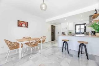 Beautiful 2 bedrooms apartment in Puerto Banus - 6