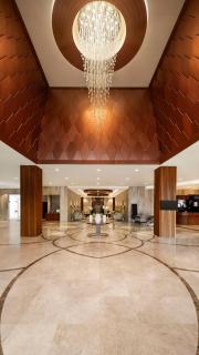 Radisson Hotel Muscat Panorama - 7