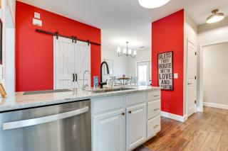 Canton Home w/ Fenced Yard: 6 Mi to Lake Allatoona - 2