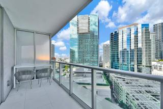 Lovely upscale Condo Gorgeous View 2bd 2bath in Brickell - Miami - 7