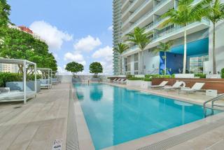 Lovely upscale Condo Gorgeous View 2bd 2bath in Brickell - Miami - 2