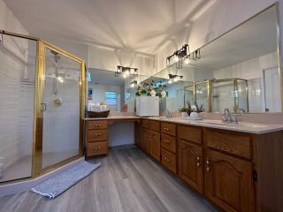 Beautiful Home in Burnaby (Metrotown Area) - 3