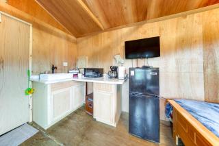 Dog-Friendly Cabin Near Pymatuning Lake! - - 4
