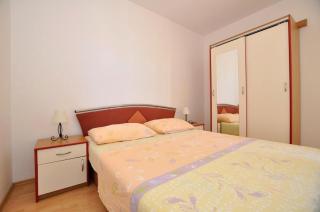 Family friendly seaside apartments Slatine, Ciovo - 23108 - Slatine - 3