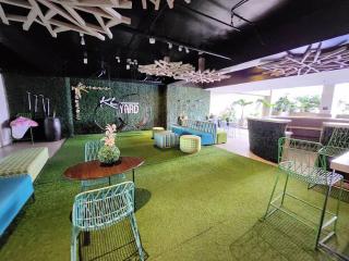 KL Tower Executive Studio with Balcony near AIM Makati CBD Greenbelt Mall - Manila - 3