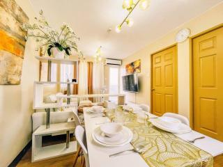2BR with Balcony Free use Pool, Gym, Bball, Netflix - Manila - 5