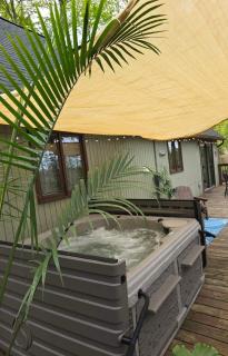 Pocono Mountain View Lake House in Lake Harmony - Lake Harmony - 0