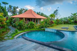 Kampung Uma Dawa Villas and Spa - Ubud - 4