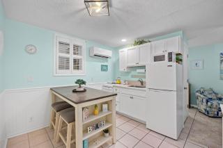 Cherry Grove efficiency just steps from the beach - Myrtle Beach - 1