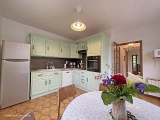 Maison conviviale avec grand jardin, équipements complets, proche des randonnées dans le Perche - FR-1-497-205 - 9