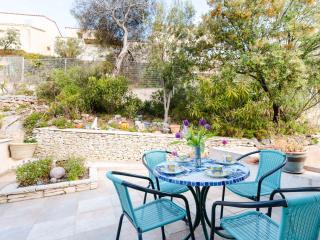 Charmant Pavillon avec 2 Terrasses et Parking Privé à Saint Pierre la Mer - FR-1-409-268 - 3
