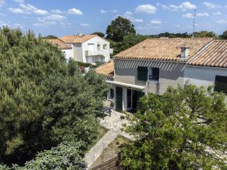 Maison 2 pièces avec mezzanine proche plage, 6 couchages, Dolus-d'Oléron, calme et WIFI inclus - FR-1-246A-303 - Dolus - 1