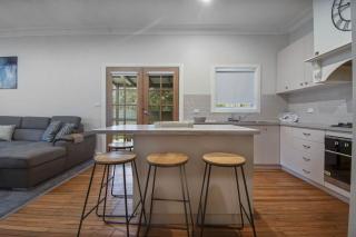 Hayes Corner Cottage - Short Drive to CBD, Private - 1