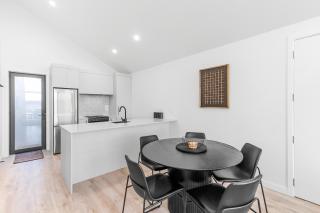 Premium Lakefront Unit Spa Pool - 2