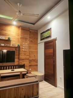 Adihan Homestay CANGGU - Canggu - 3