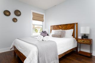 Be A Nomad - Balcony peekaboo - Home for reunions - Jacksonville Beach - 4
