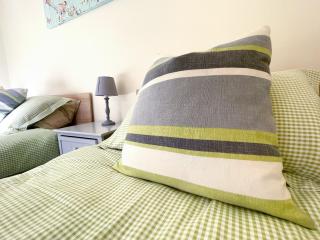 Lily Pad 6 - Uk43915 - Nassington - 5